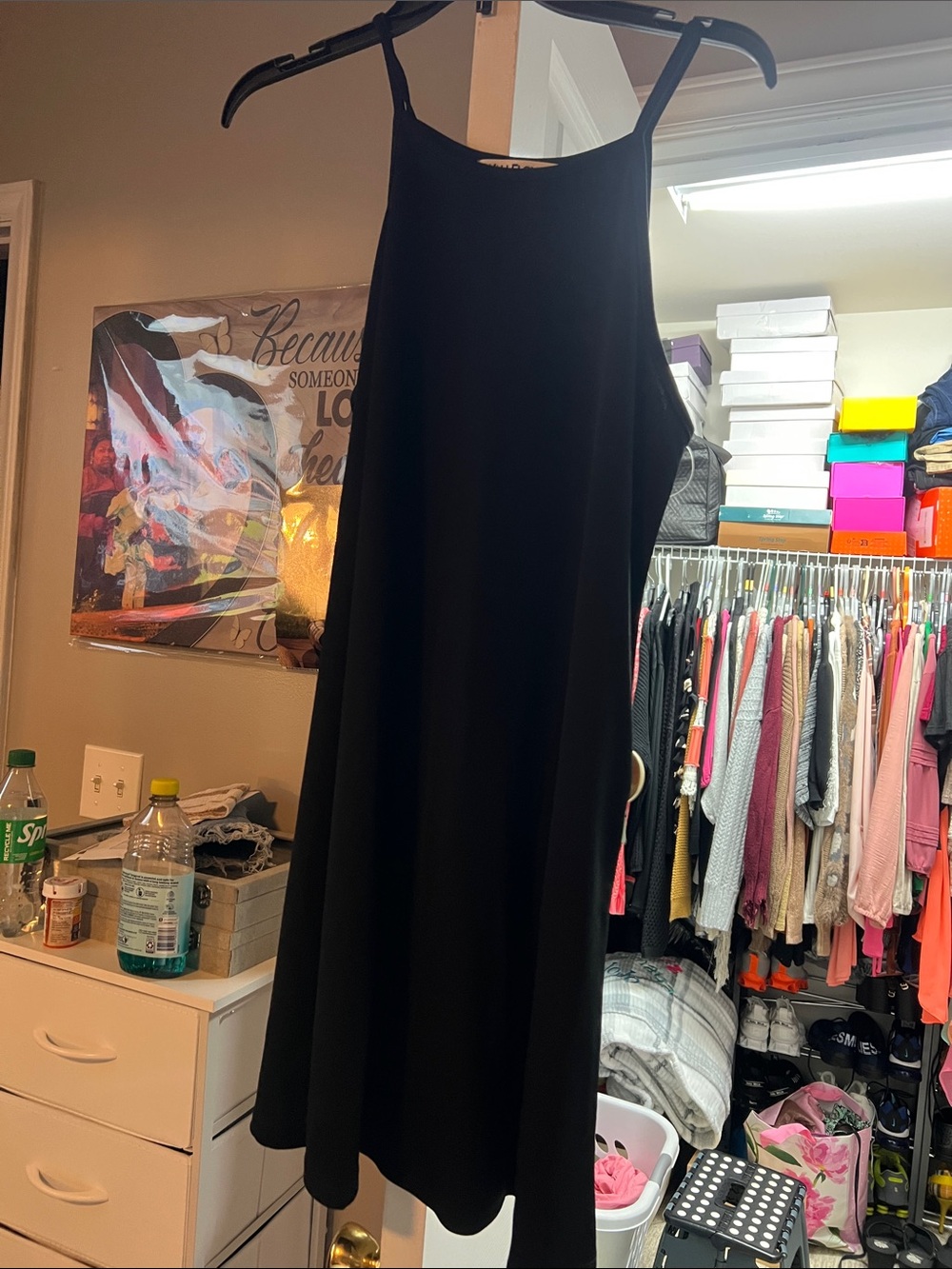 Black Sleeveless A-Line Shift Dress